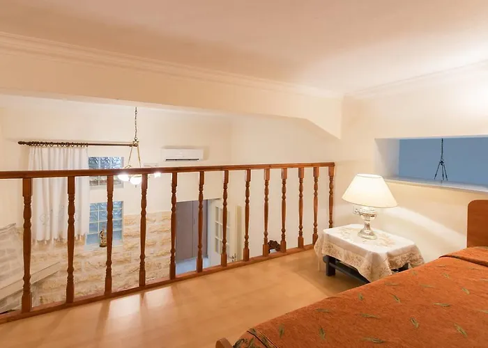 شقة Traditional House