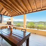 Traditional House Apartament